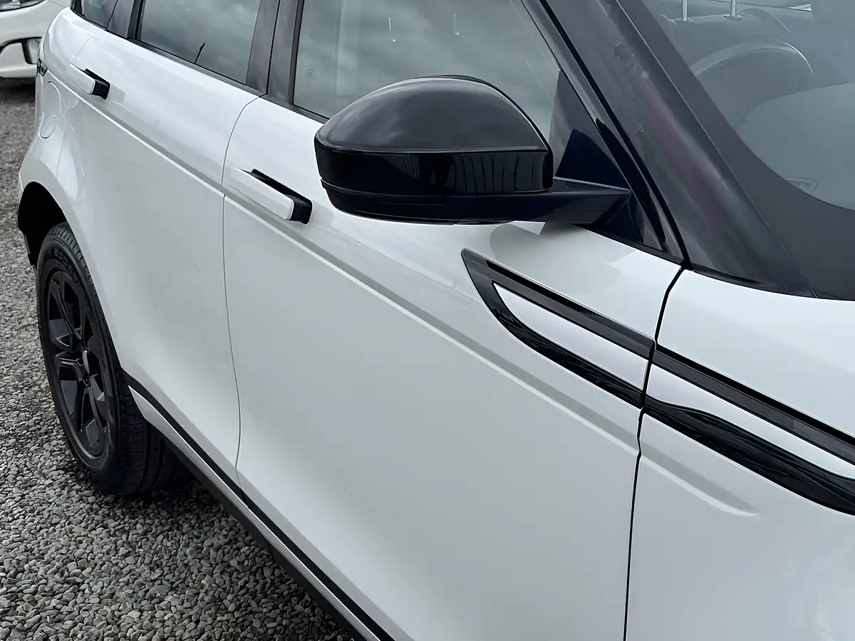 Used 2019 Land Rover Range Rover Evoque S White - Interior and Exterior details 10