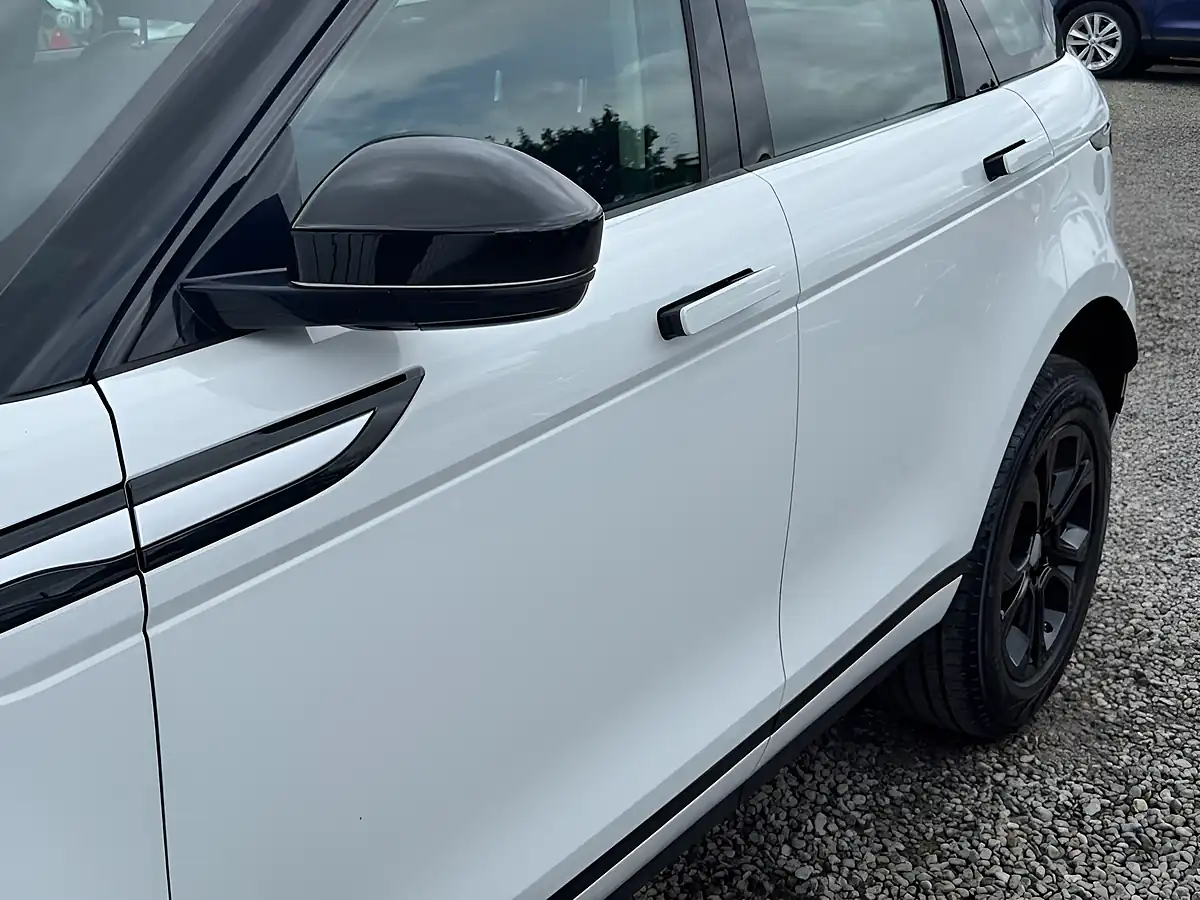 Used 2019 Land Rover Range Rover Evoque S White - Interior and Exterior details 12