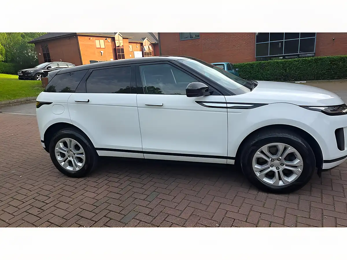 Used 2019 Land Rover Range Rover Evoque S White - Interior and Exterior details 6