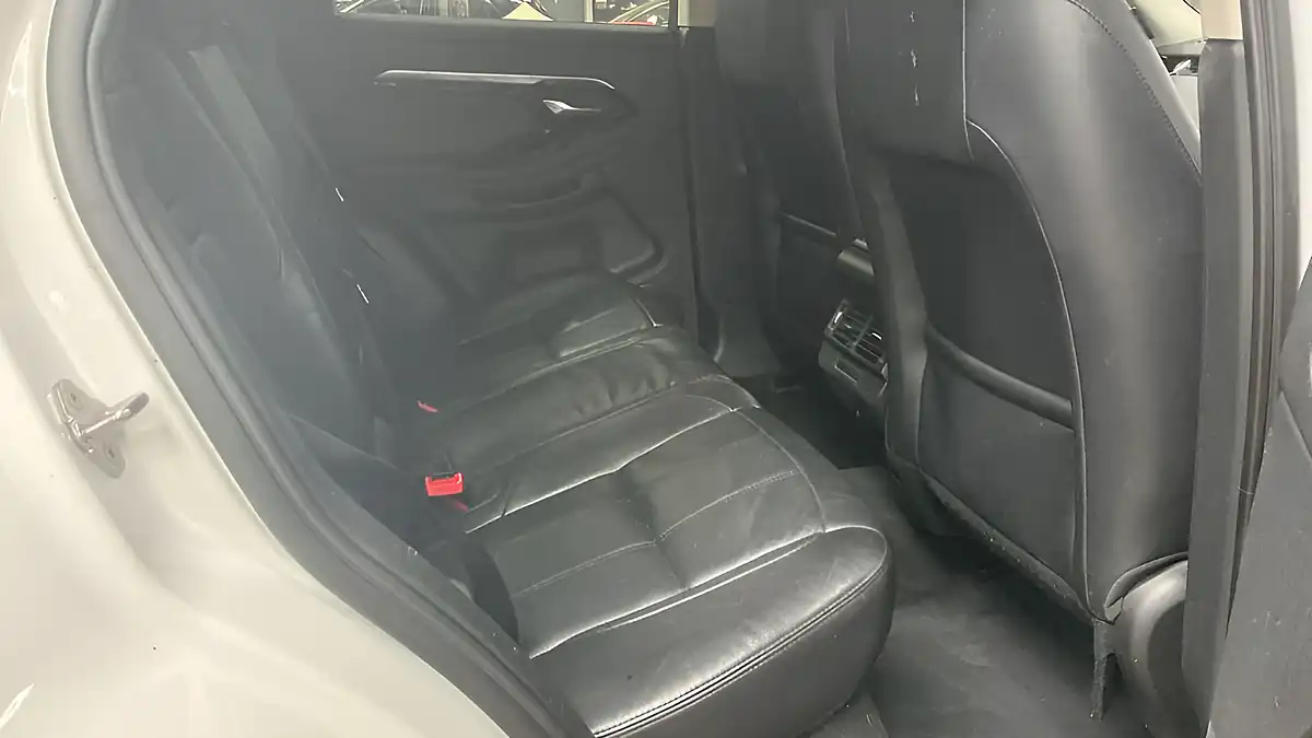 Used 2019 Land Rover Range Rover Evoque S White - Interior and Exterior details 20