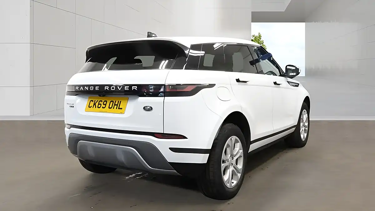 Used 2019 Land Rover Range Rover Evoque S White - Interior and Exterior details 7