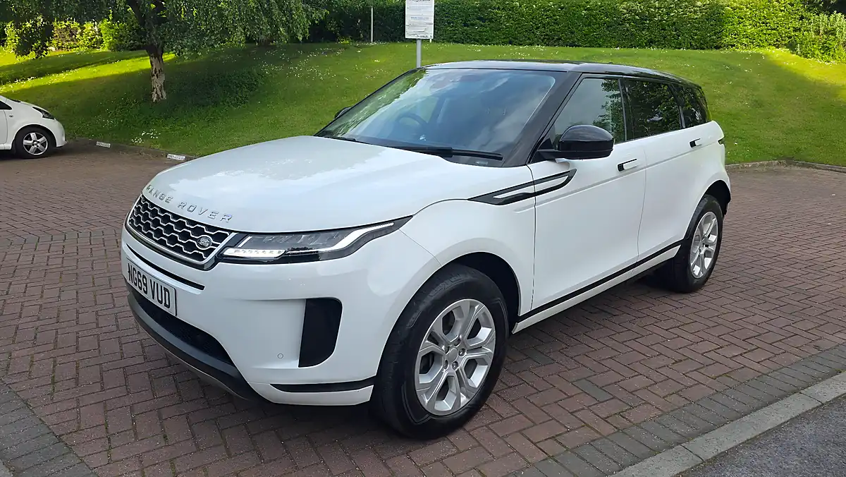 Used 2019 Land Rover Range Rover Evoque S White - Interior and Exterior details 11
