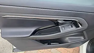 Used 2019 Land Rover Range Rover Evoque S White - Interior and Exterior details 18
