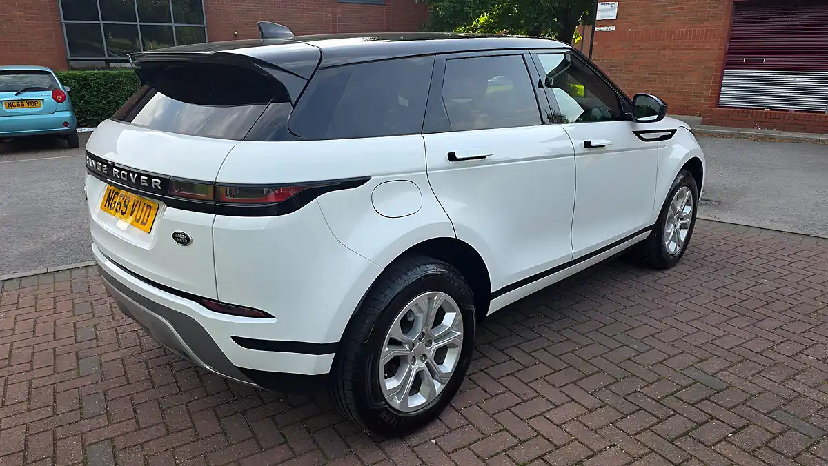 Used 2019 Land Rover Range Rover Evoque S White - Interior and Exterior details 8
