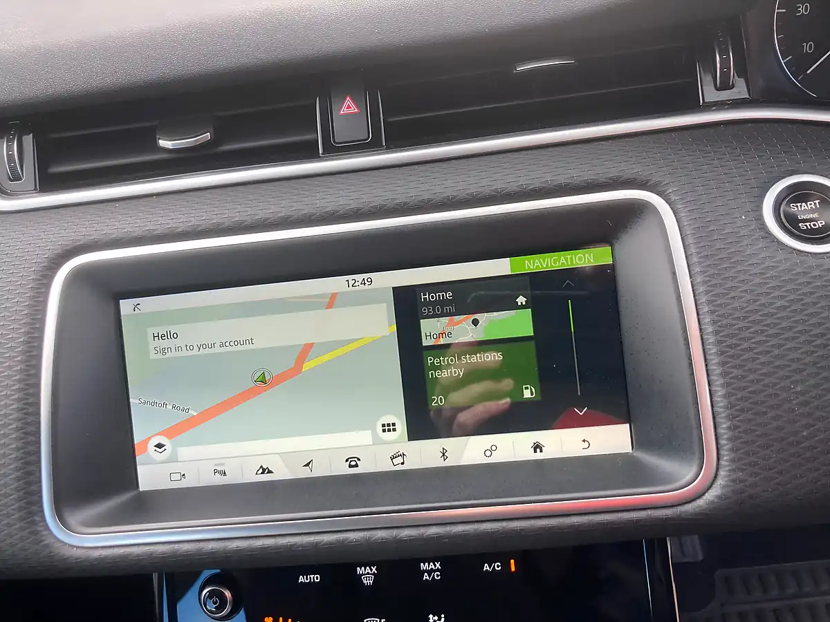 Used 2019 Land Rover Range Rover Evoque S White - Interior and Exterior details 12