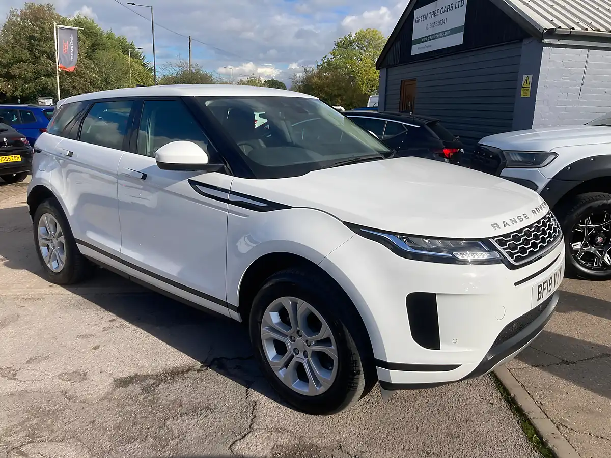 Used 2019 Land Rover Range Rover Evoque S White - Interior and Exterior details 3