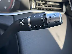 Used 2019 Land Rover Range Rover Evoque S White - Interior and Exterior details 17