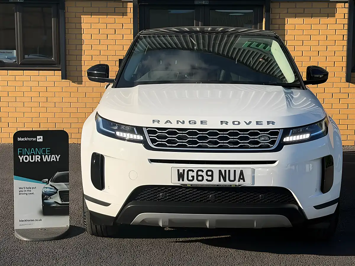 Used 2019 Land Rover Range Rover Evoque S White - Interior and Exterior details 6