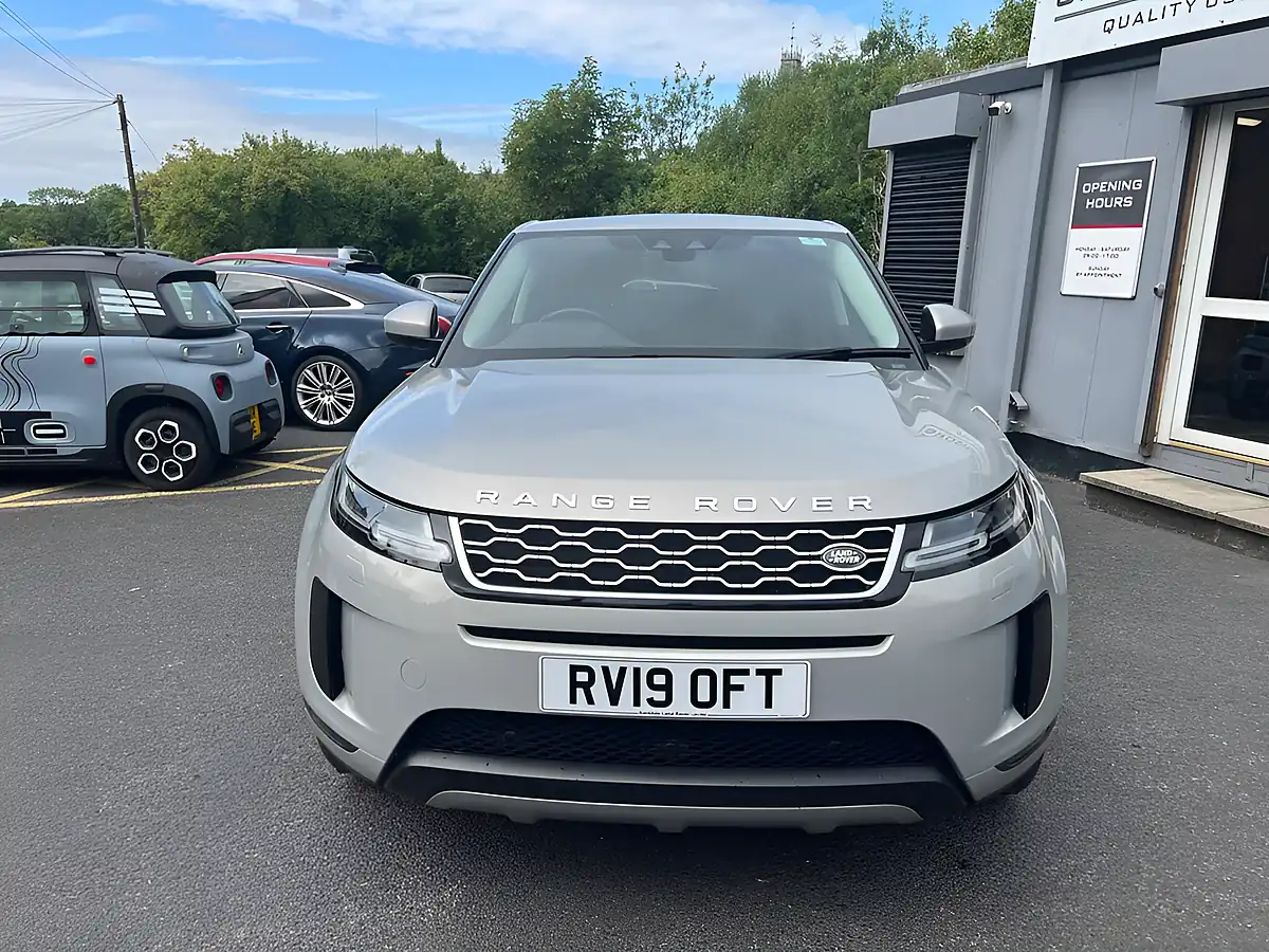 Used 2019 Land Rover Range Rover Evoque Se Seoul Pearl Silver - Interior and Exterior details 2