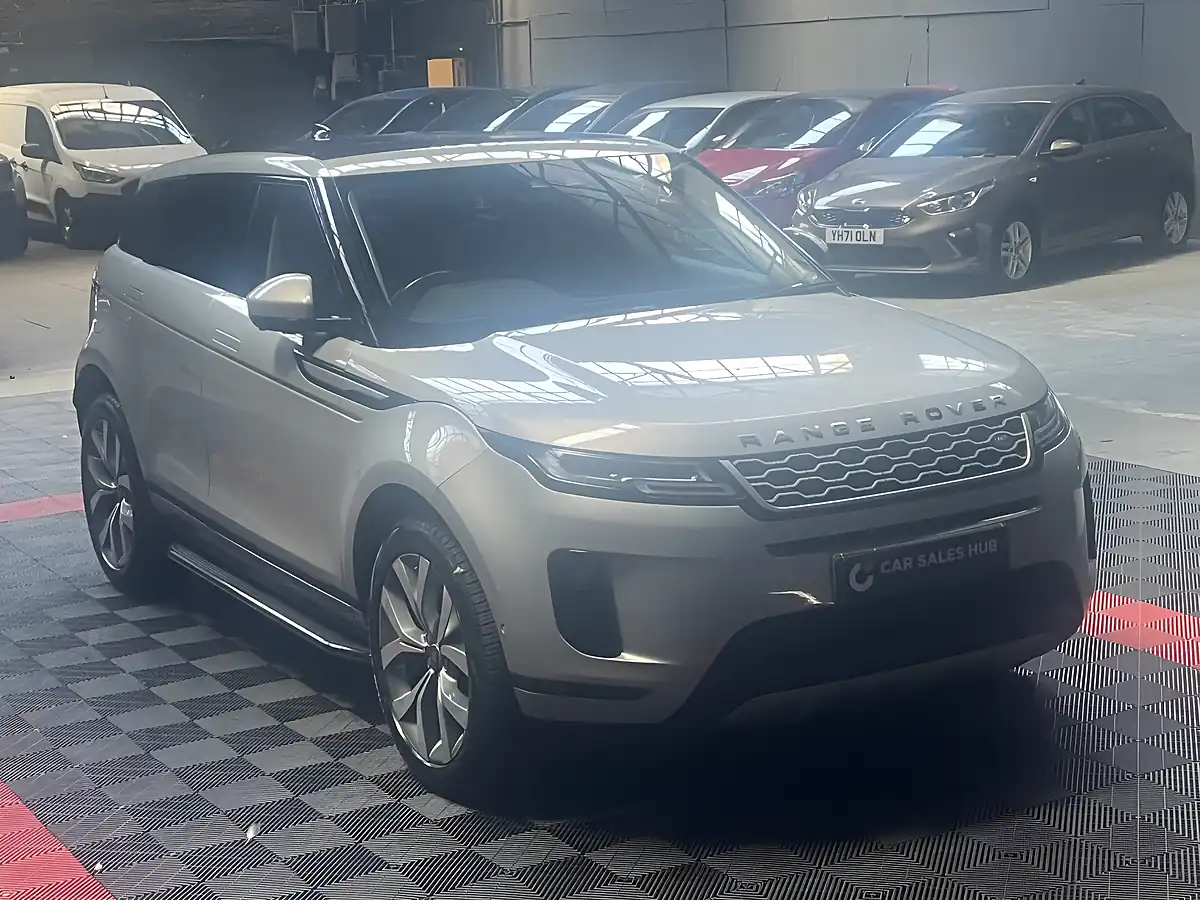 Used 2019 Land Rover Range Rover Evoque Se Silver - Front View