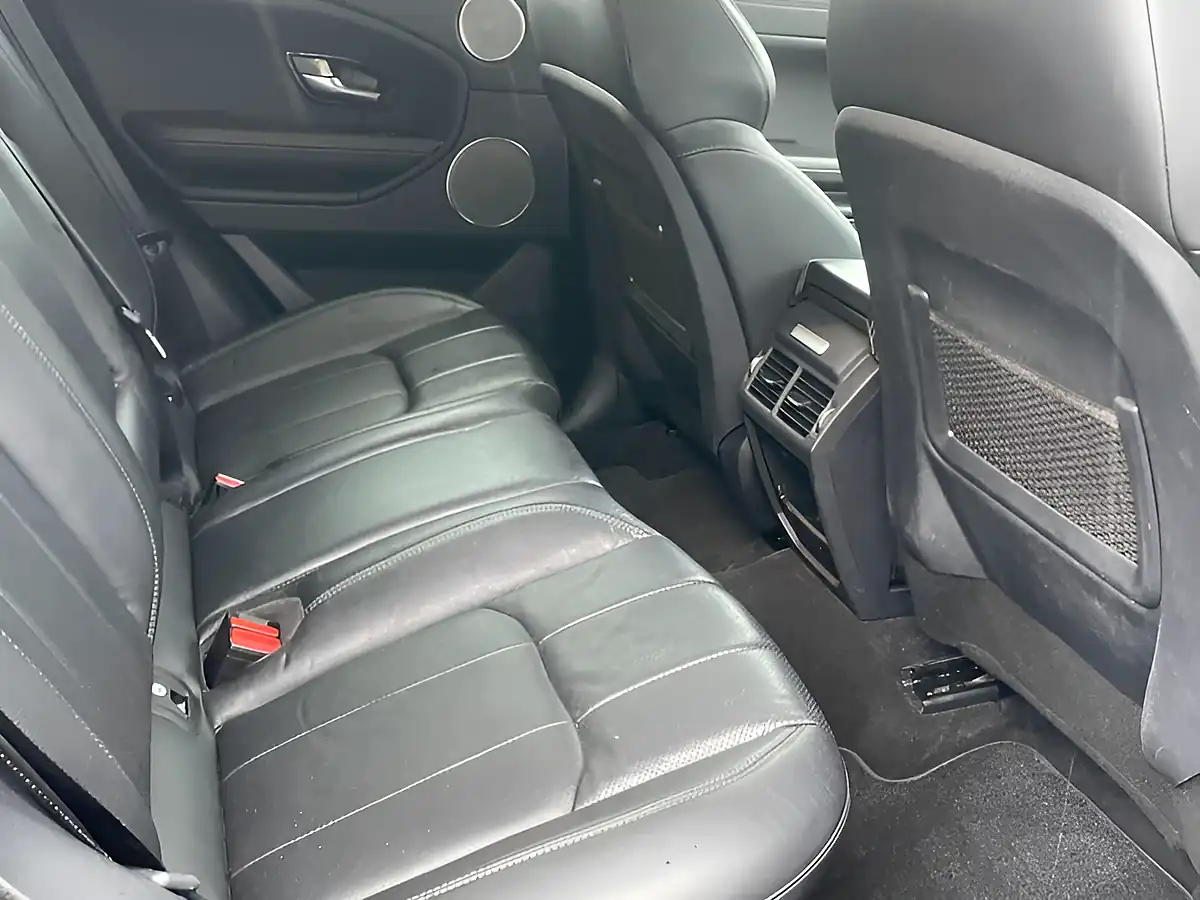 Used 2019 Land Rover Range Rover Evoque Se Tech Black - Interior and Exterior details 13