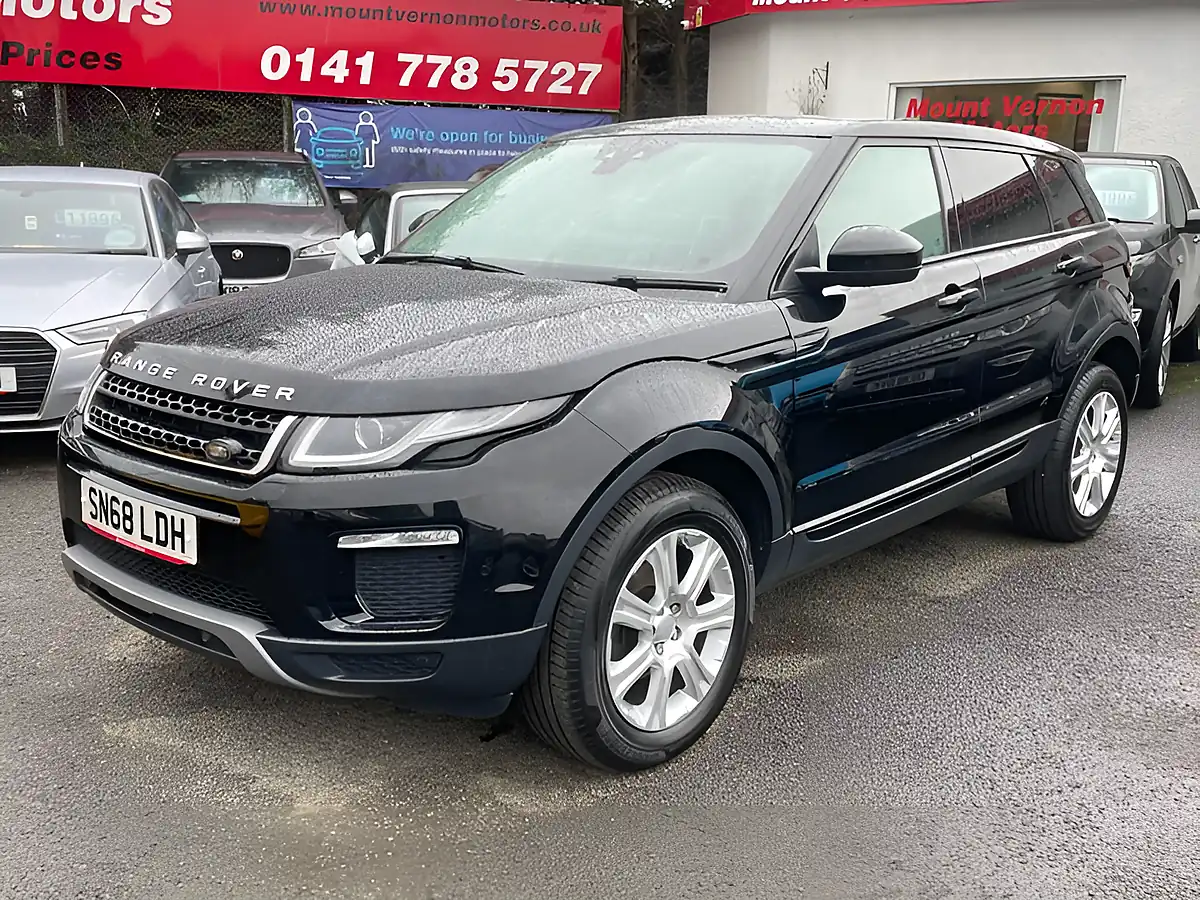 Used 2019 Land Rover Range Rover Evoque Se Tech Black - Interior and Exterior details 3