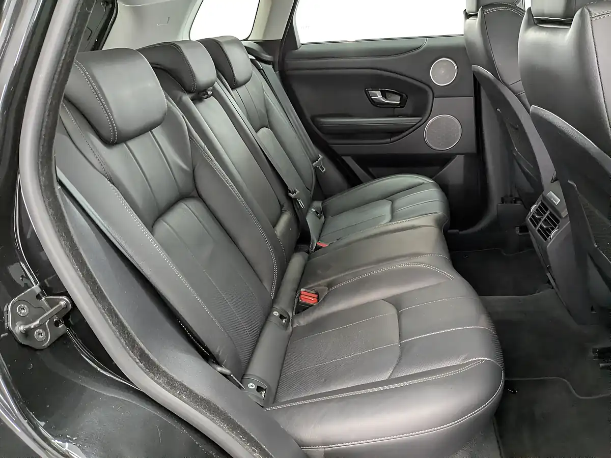 Used 2019 Land Rover Range Rover Evoque Se Tech Santorini Black - Interior and Exterior details 12