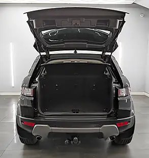 Used 2019 Land Rover Range Rover Evoque Se Tech Santorini Black - Interior and Exterior details 9