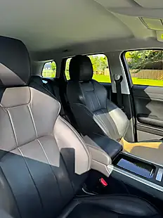Used 2019 Land Rover Range Rover Evoque Se Tech White - Interior and Exterior details 14