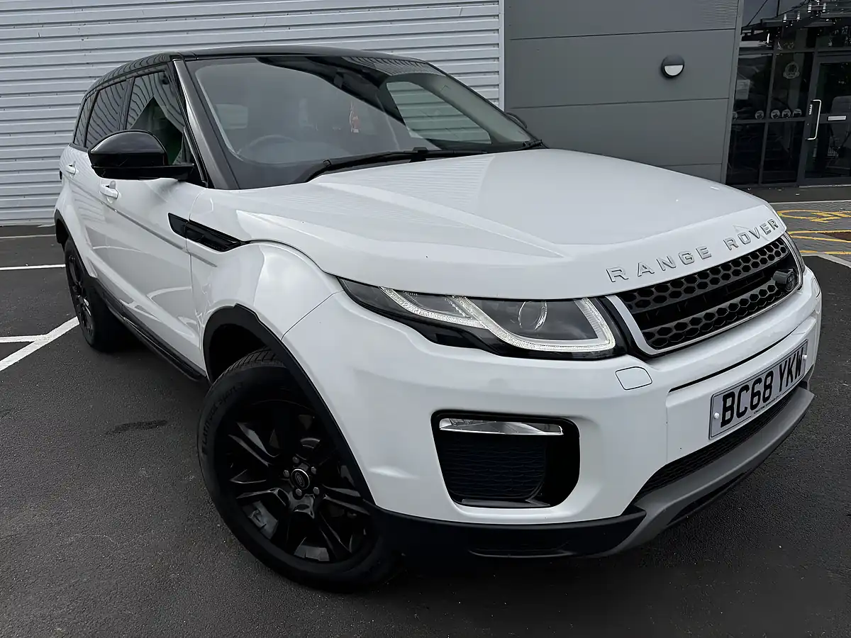 Used 2019 Land Rover Range Rover Evoque Se Tech White - Interior and Exterior details 2