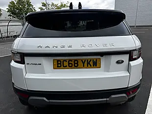 Used 2019 Land Rover Range Rover Evoque Se Tech White - Interior and Exterior details 9