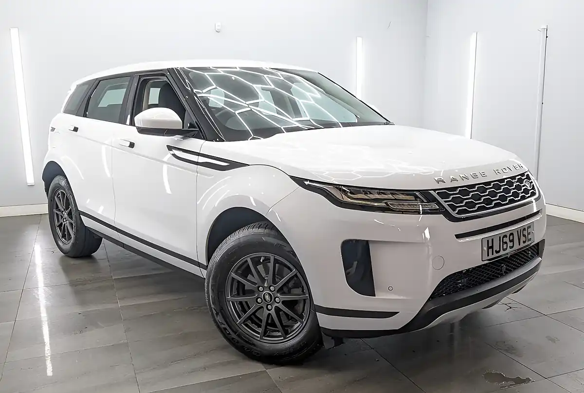 Used 2019 Land Rover Range Rover Evoque SUV 5dr White - Front View