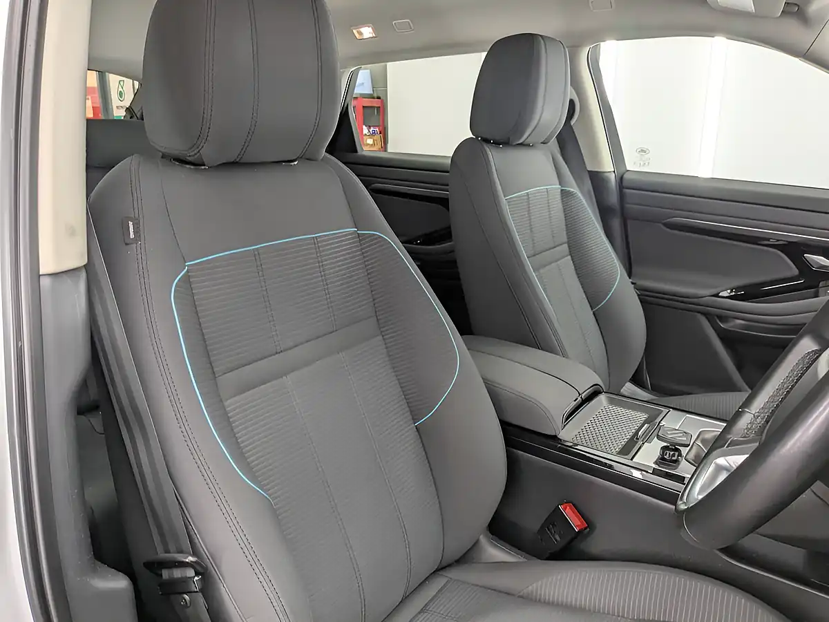 Used 2019 Land Rover Range Rover Evoque SUV 5dr White - Interior and Exterior details 19