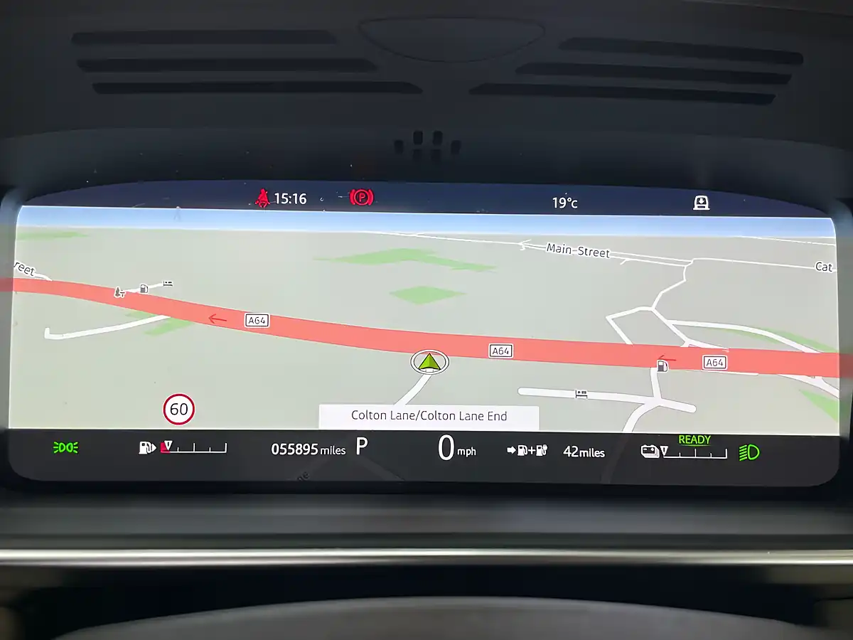 Used 2019 Land Rover Range Rover P400 Hse Hse Dynamic Eiger Grey - Interior and Exterior details 17