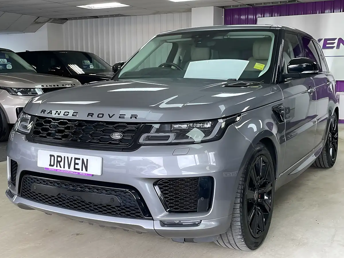 Used 2019 Land Rover Range Rover P400 Hse Hse Dynamic Eiger Grey - Interior and Exterior details 7