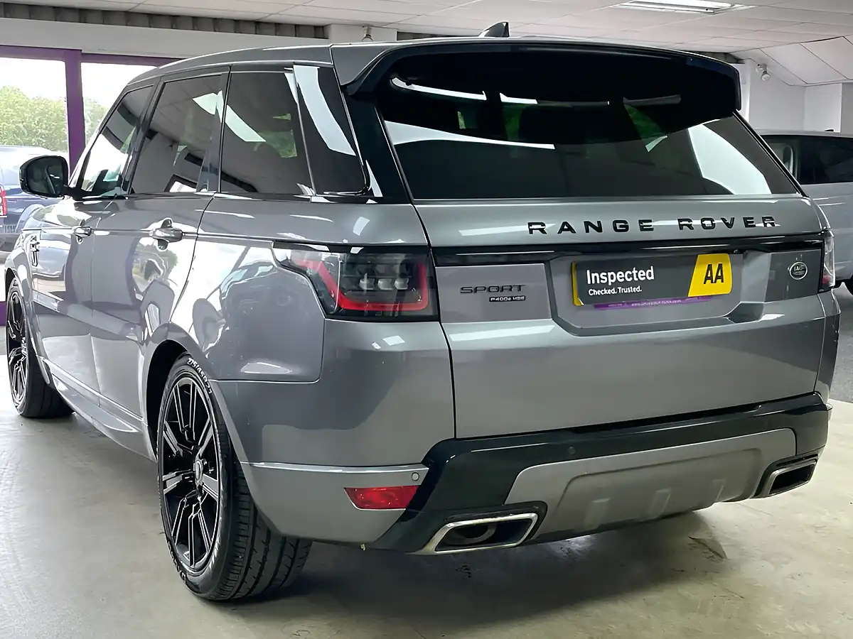 Used 2019 Land Rover Range Rover P400 Hse Hse Dynamic Eiger Grey - Interior and Exterior details 8