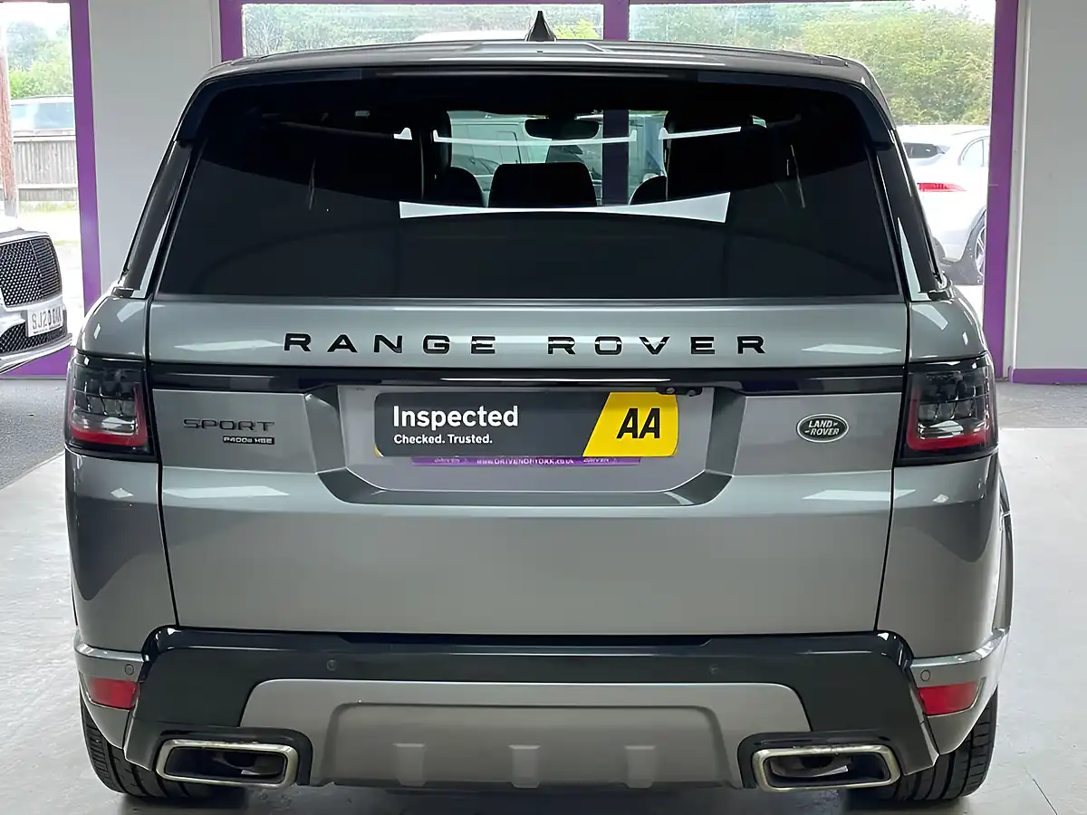 Used 2019 Land Rover Range Rover P400 Hse Hse Dynamic Eiger Grey - Interior and Exterior details 9
