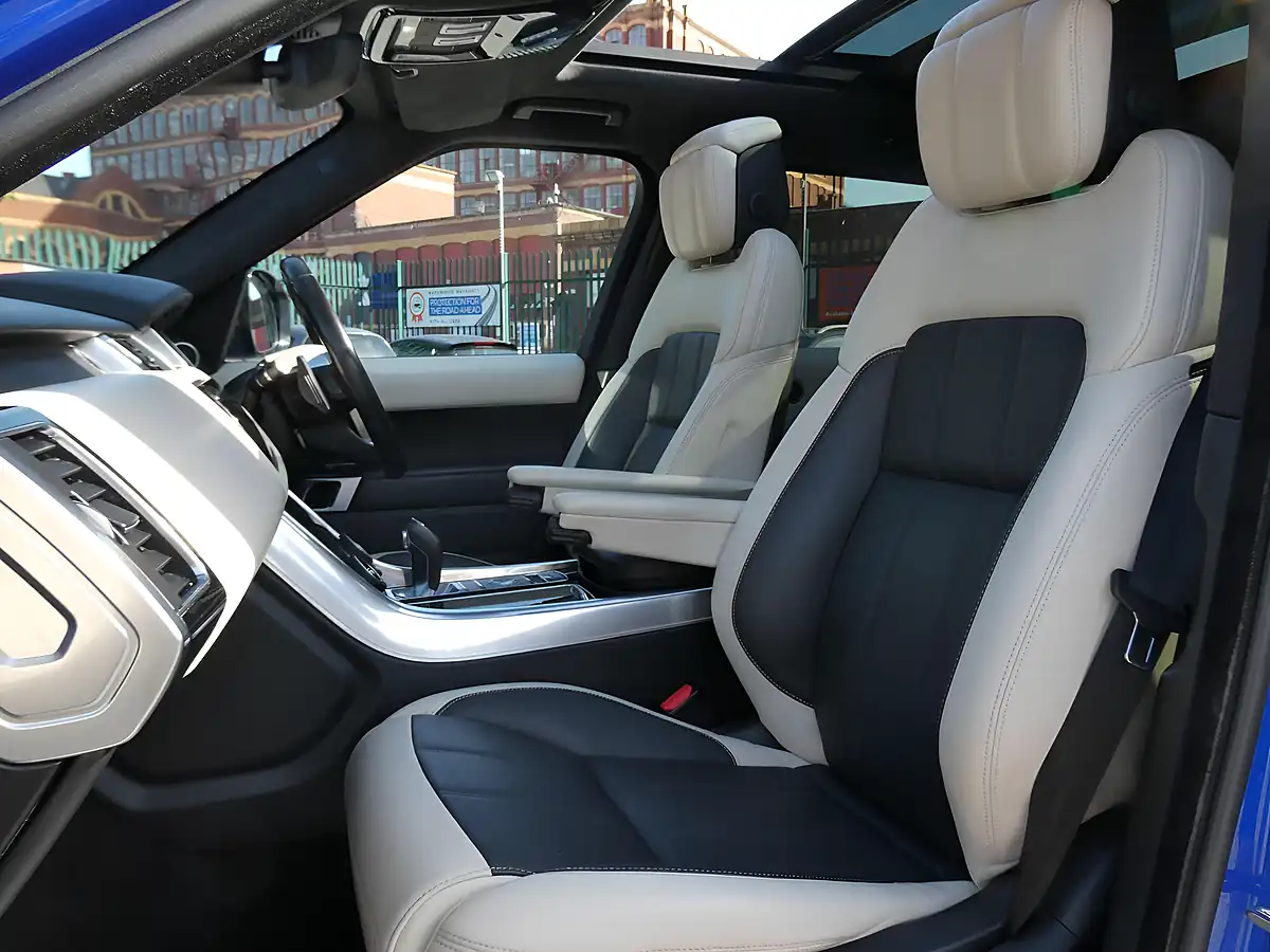 Used 2019 Land Rover Range Rover Sport Autobiography Dynamic Blue - Interior and Exterior details 13