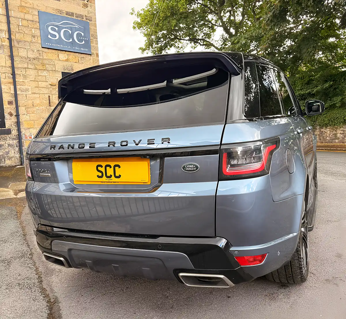 Used 2019 Land Rover Range Rover Sport Autobiography Dynamic Byron Blue - Interior and Exterior details 10