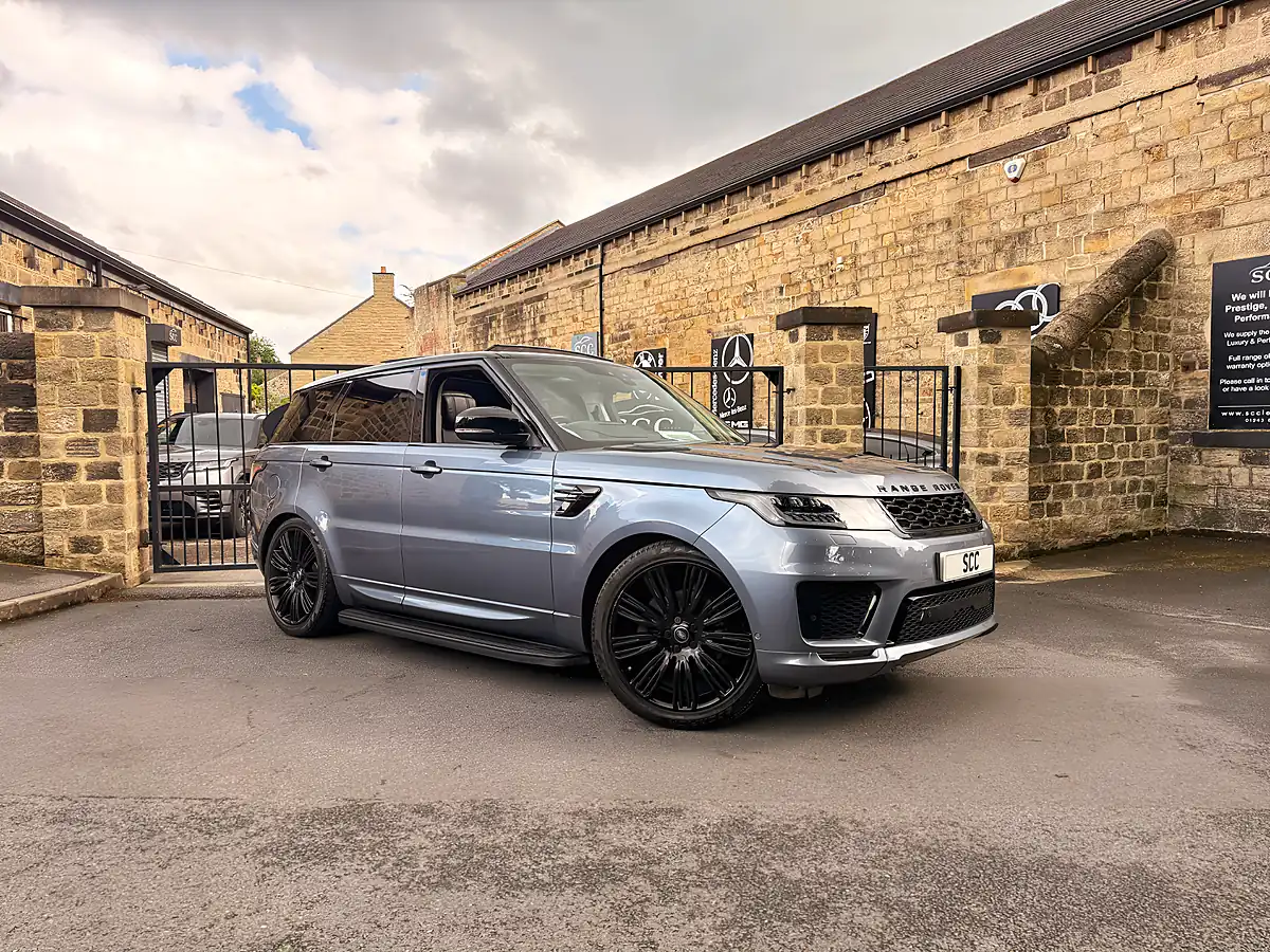 Used 2019 Land Rover Range Rover Sport Autobiography Dynamic Byron Blue - Interior and Exterior details 4
