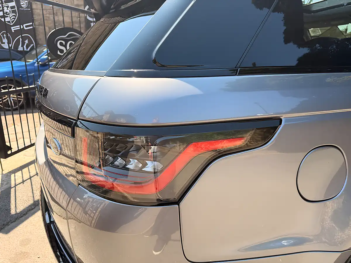 Used 2019 Land Rover Range Rover Sport Autobiography Dynamic Eiger Grey - Interior and Exterior details 12