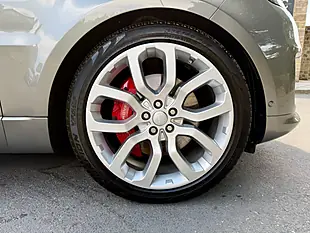 Used 2019 Land Rover Range Rover Sport Autobiography Dynamic Silicon Silver - Interior and Exterior details 10