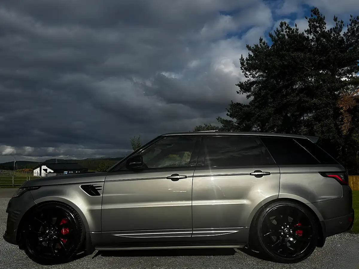 Used 2019 Land Rover Range Rover Sport Autobiography Dynamic Silver - Interior and Exterior details 5