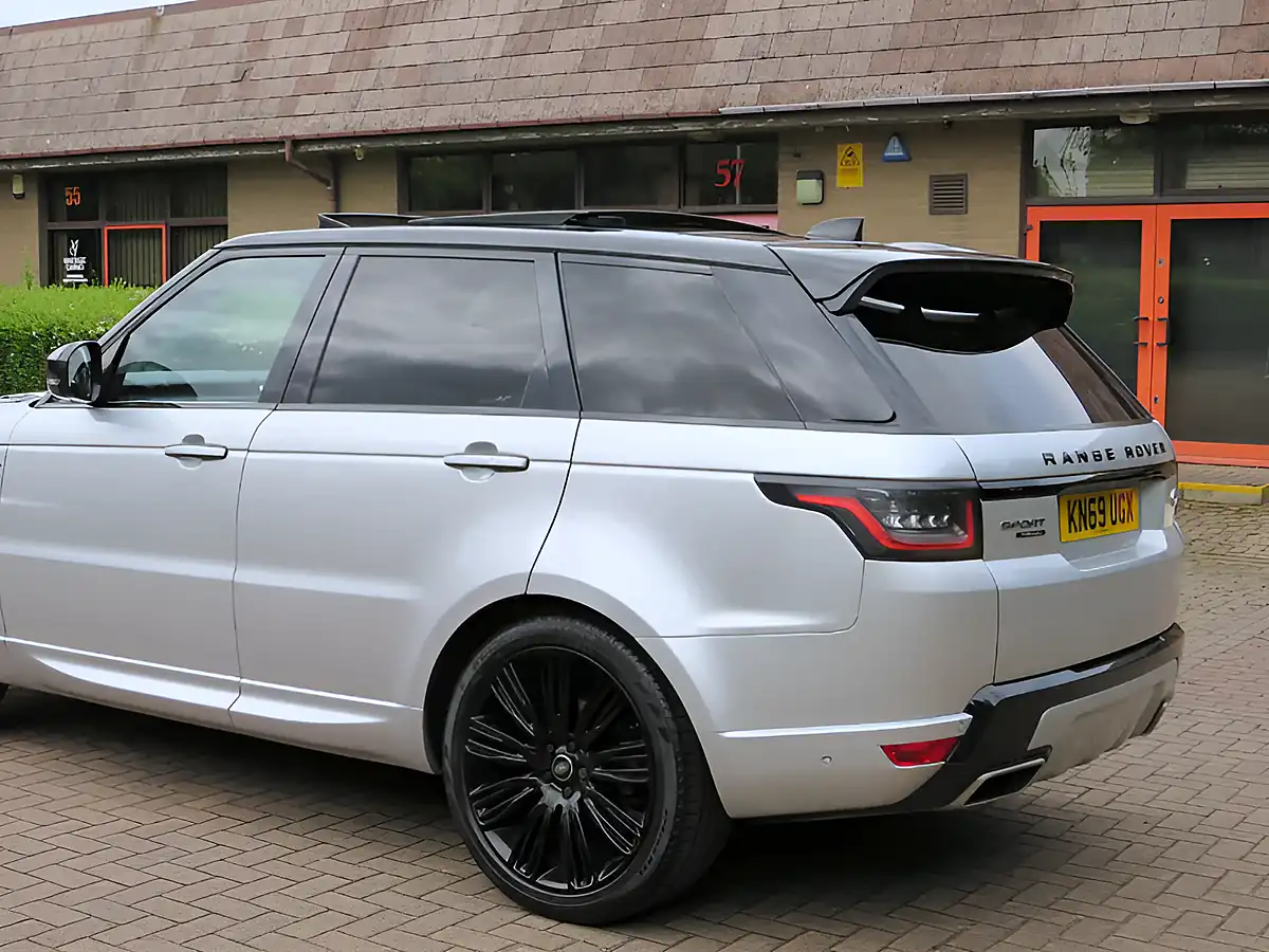 Used 2019 Land Rover Range Rover Sport Autobiography Dynamic Silver - Interior and Exterior details 12
