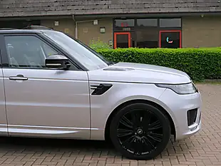 Used 2019 Land Rover Range Rover Sport Autobiography Dynamic Silver - Interior and Exterior details 13