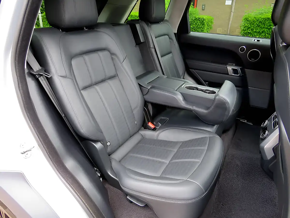 Used 2019 Land Rover Range Rover Sport Autobiography Dynamic Silver - Interior and Exterior details 19