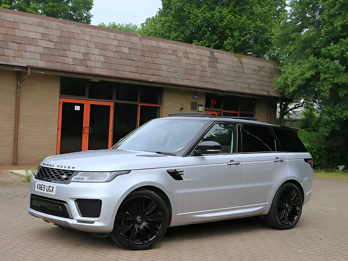 Used 2019 Land Rover Range Rover Sport Autobiography Dynamic Silver - Interior and Exterior details 7