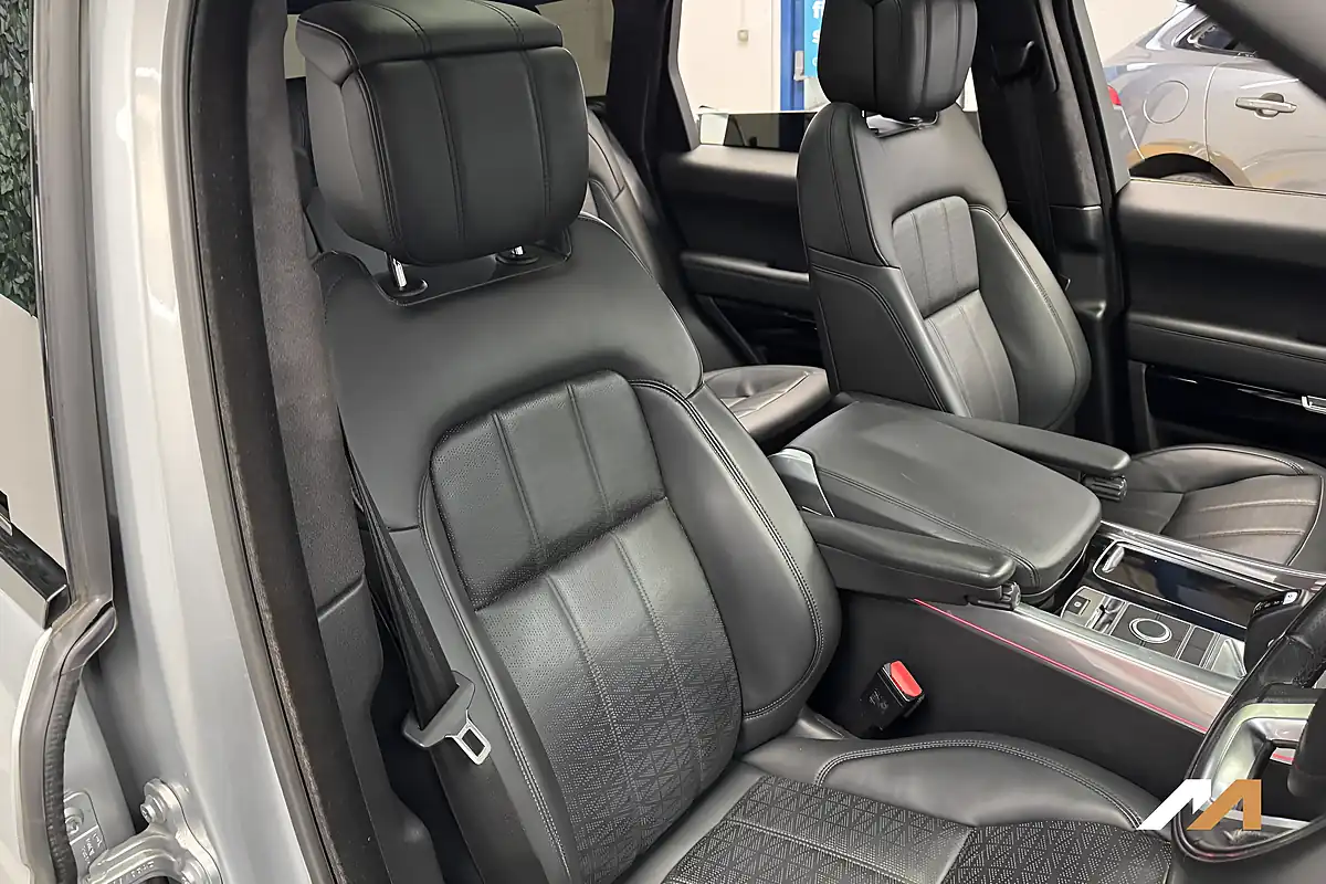 Used 2019 Land Rover Range Rover Sport Autobiography Dynamic Silver - Interior and Exterior details 18