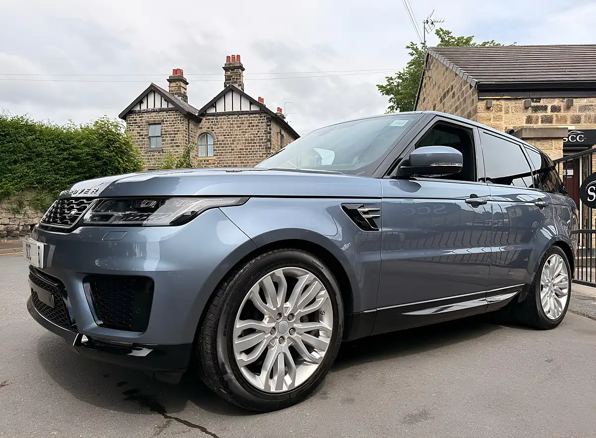 Used 2019 Land Rover Range Rover Sport Hse Byron Blue - Interior and Exterior details 7