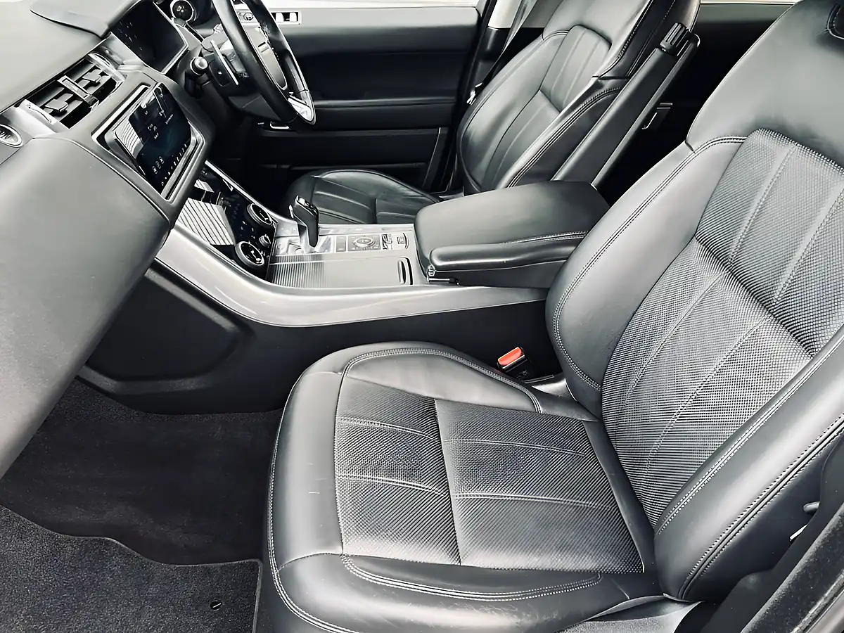 Used 2019 Land Rover Range Rover Sport Hse Dynamic Black - Interior and Exterior details 11