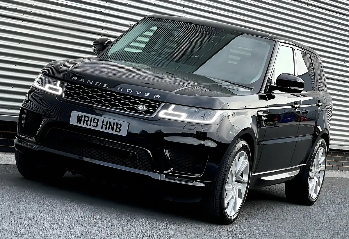 Used 2019 Land Rover Range Rover Sport Hse Dynamic Black - Interior and Exterior details 17