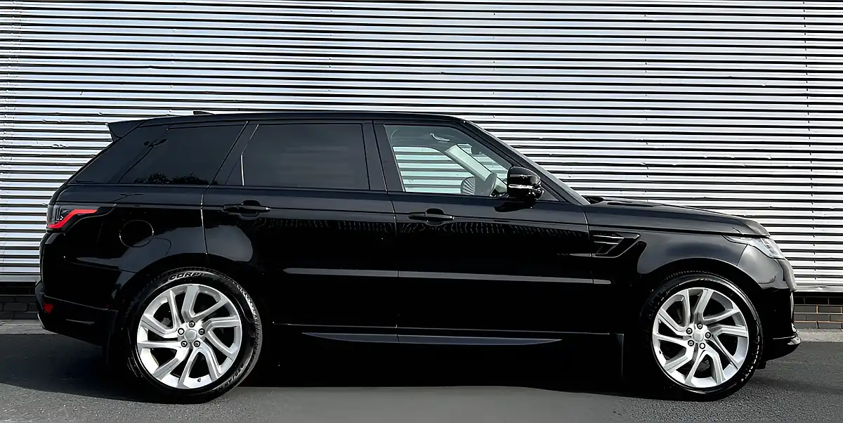Used 2019 Land Rover Range Rover Sport Hse Dynamic Black - Interior and Exterior details 4