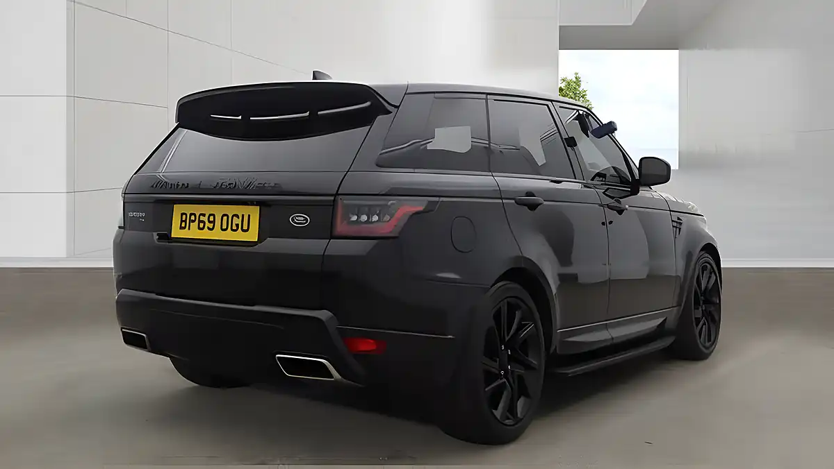 Used 2019 Land Rover Range Rover Sport Hse Dynamic Black - Interior and Exterior details 4