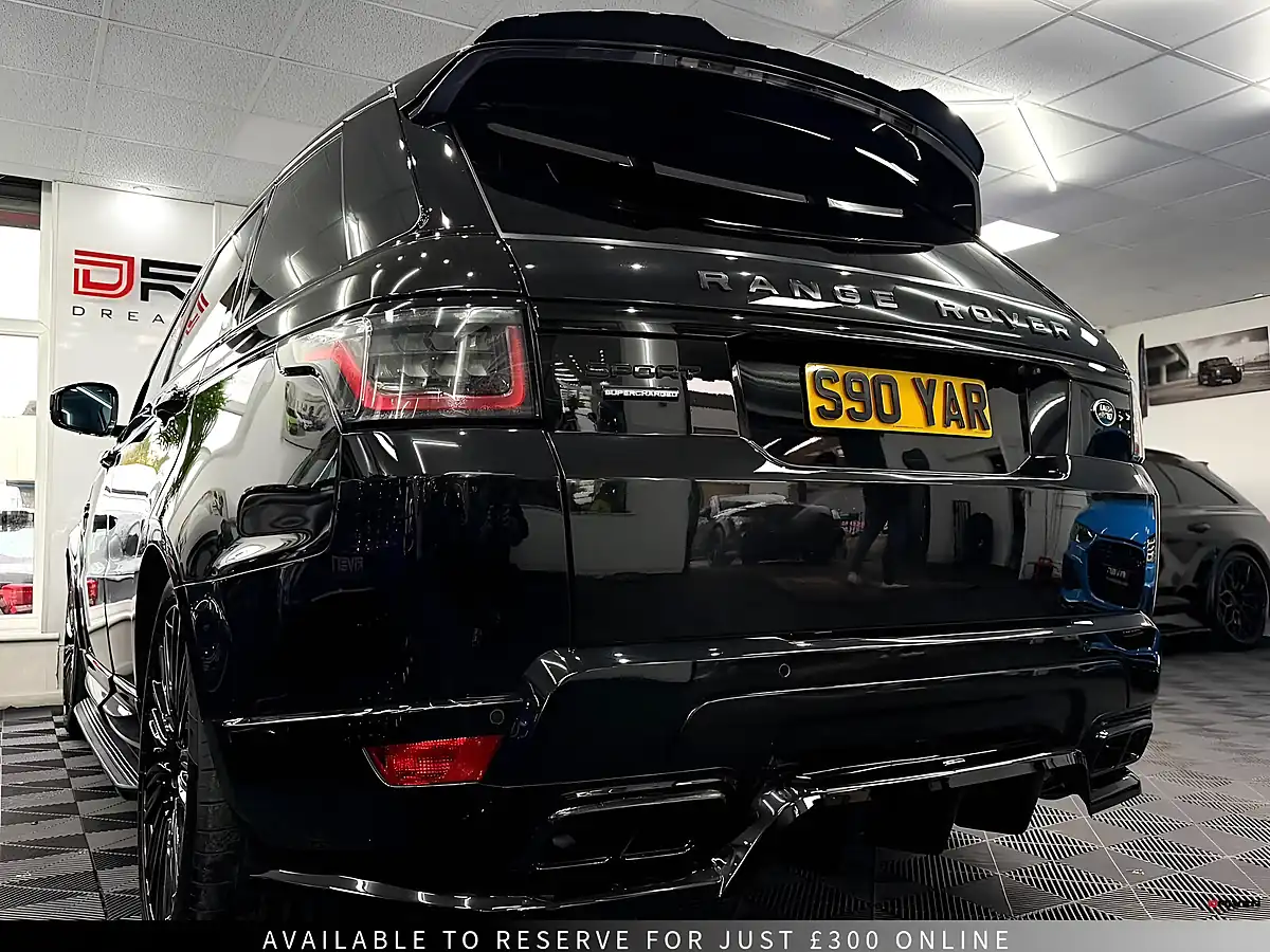 Used 2019 Land Rover Range Rover Sport Hse Dynamic Black - Interior and Exterior details 2