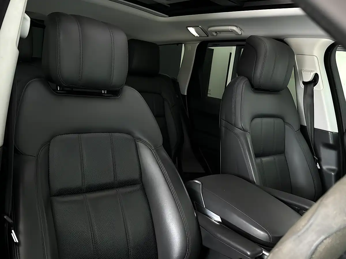 Used 2019 Land Rover Range Rover Sport Hse Dynamic Black - Interior and Exterior details 13