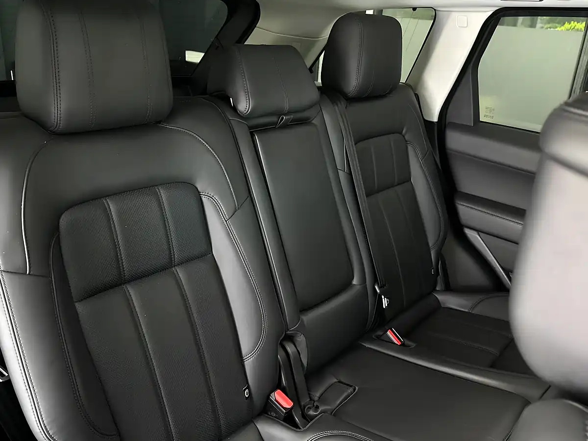 Used 2019 Land Rover Range Rover Sport Hse Dynamic Black - Interior and Exterior details 18