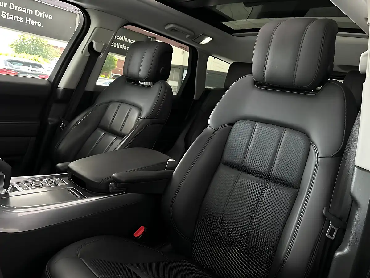 Used 2019 Land Rover Range Rover Sport Hse Dynamic Black - Interior and Exterior details 20