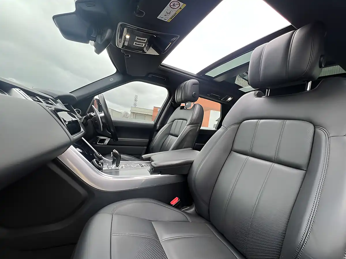 Used 2019 Land Rover Range Rover Sport Hse Dynamic Byron Blue - Interior and Exterior details 10