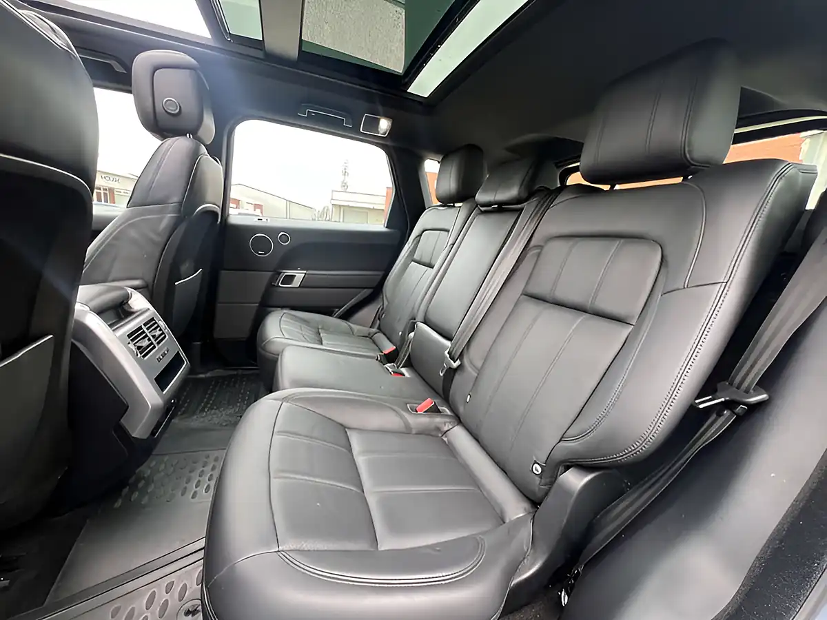 Used 2019 Land Rover Range Rover Sport Hse Dynamic Byron Blue - Interior and Exterior details 8