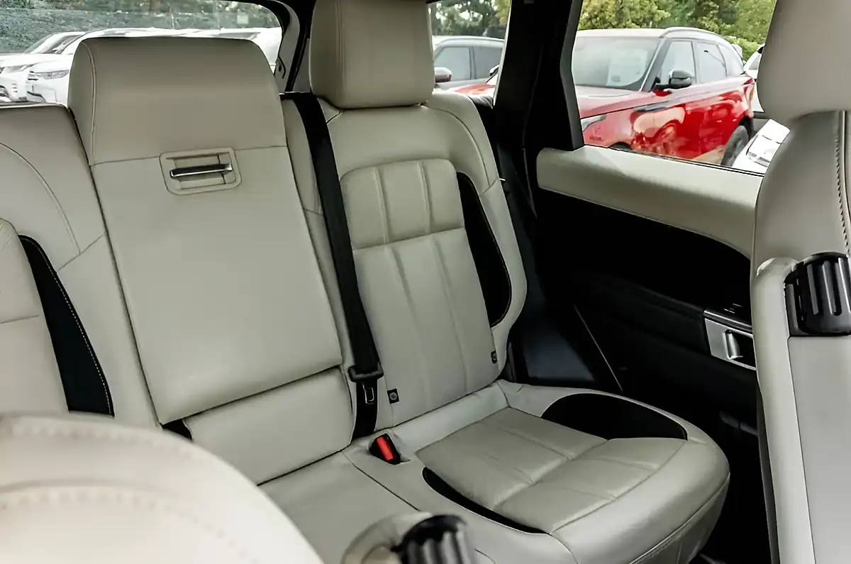 Used 2019 Land Rover Range Rover Sport Hse Dynamic Firenze Red - Interior and Exterior details 19